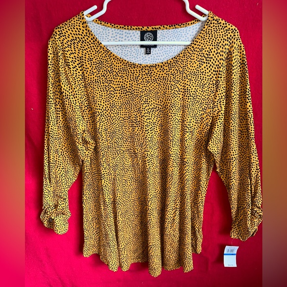 boscovs Tops - Mustard Black dot women’s top